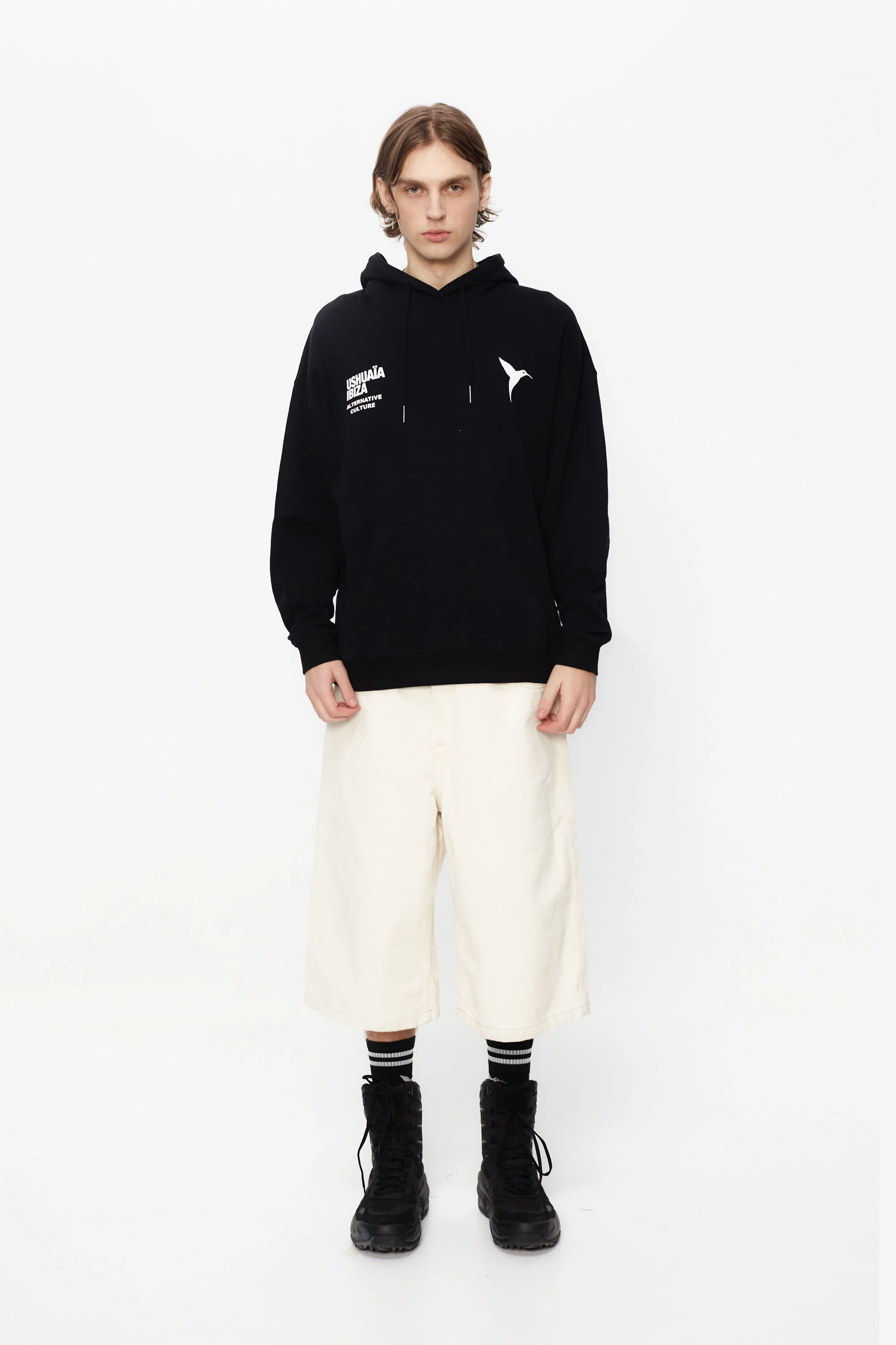 BASIC BLACK HOODIE 25