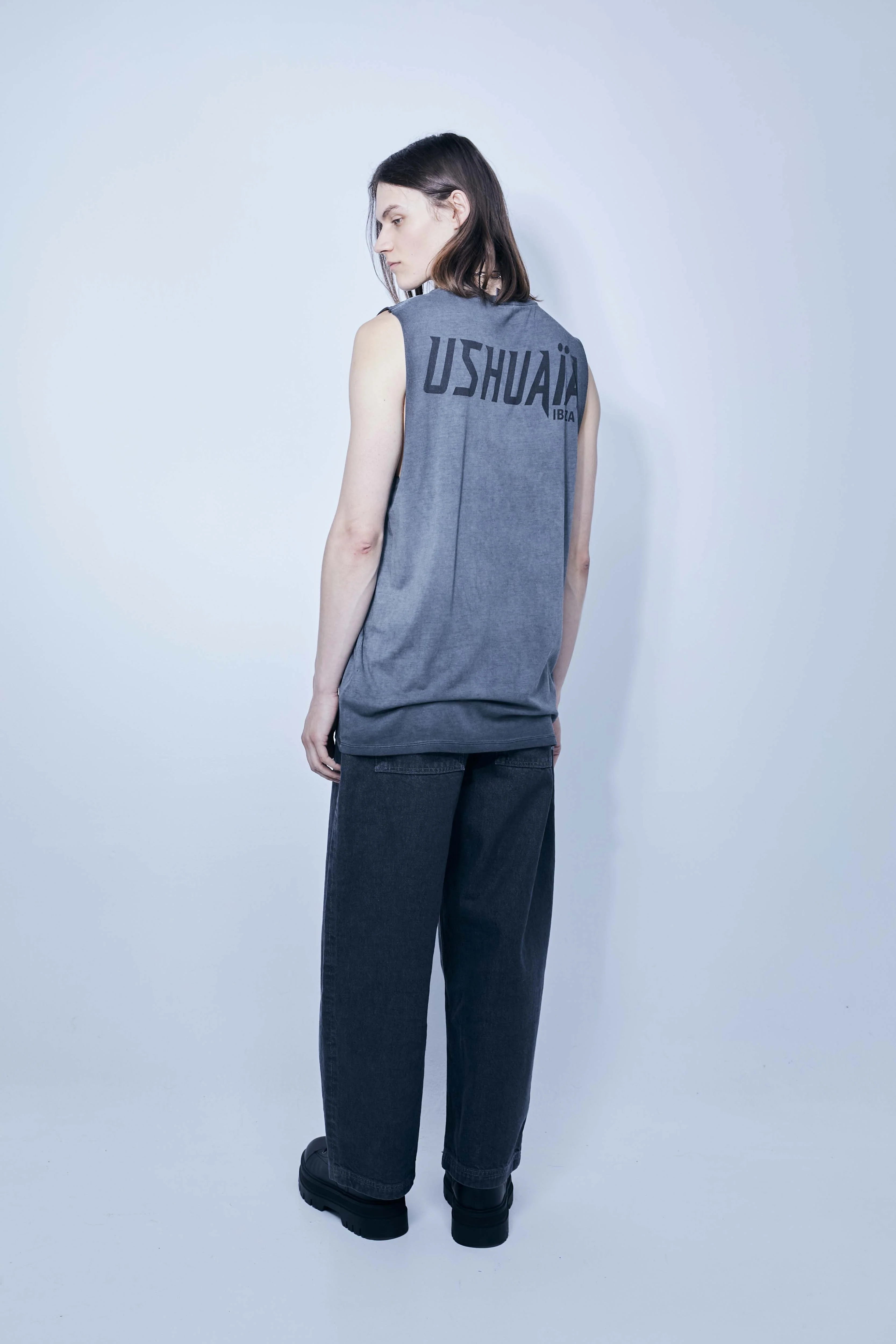 Ushuaïa Logo Tank – SS24 – Grey - Image 4